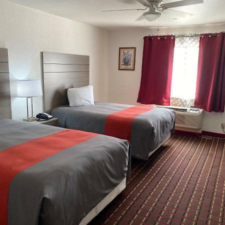 Guest House Inn Medical District Near Texas Tech Univ Лъбък Екстериор снимка