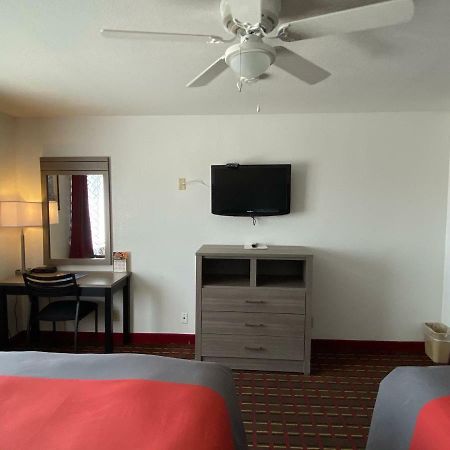 Guest House Inn Medical District Near Texas Tech Univ Лъбък Екстериор снимка